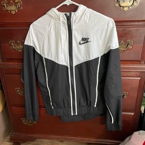 Nike windbreaker